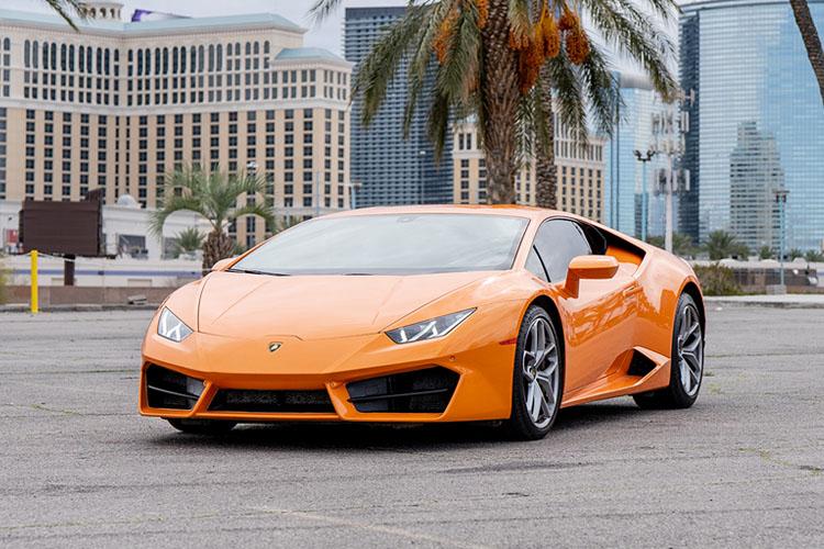 Lamborghini Huracán exotic car rental Las Vegas