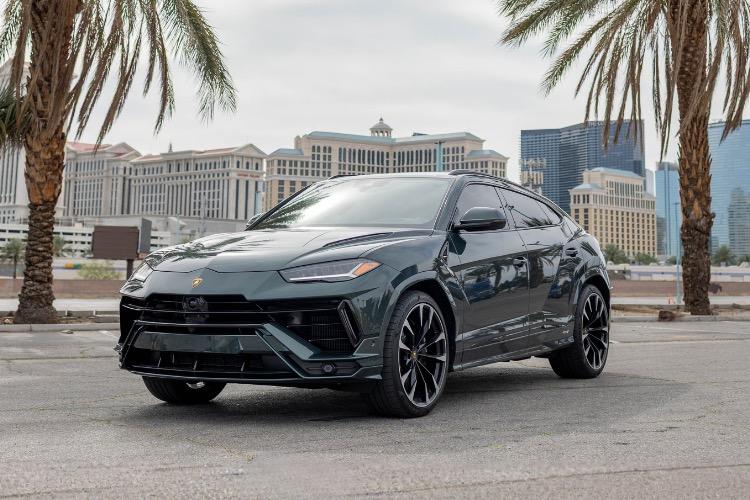 Lamborghini Urus exotic car rental Las Vegas